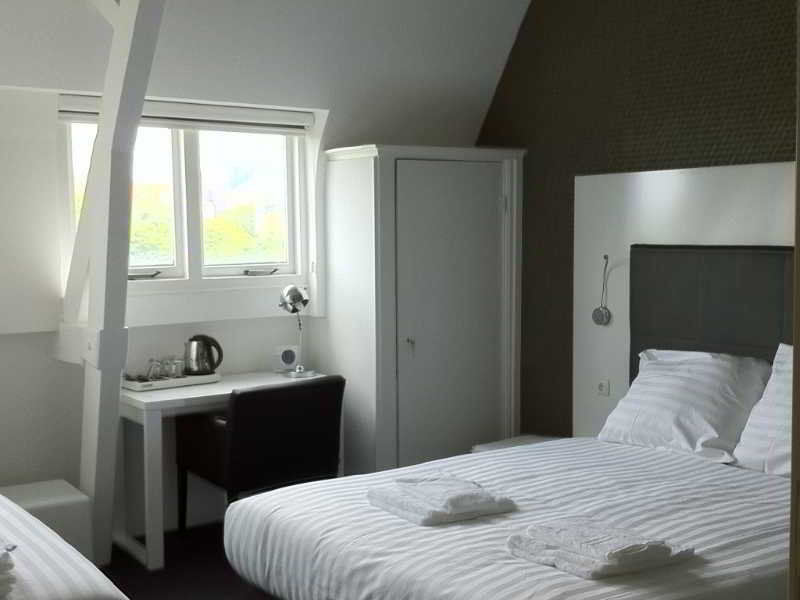 Hotel Vossius Vondelpark Amsterdam Room photo